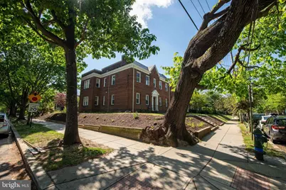 2241 40th Place NW, Washington, DC 20007 - Photo 1