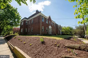 2241 40th Pl NW, Washington, DC 20007 - Photo 2
