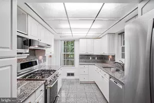 4401 Davenport St NW, Washington, DC 20016 - Photo 6