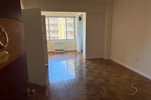 1727 Massachusetts Ave NW, Washington, DC 20036 - Photo 2