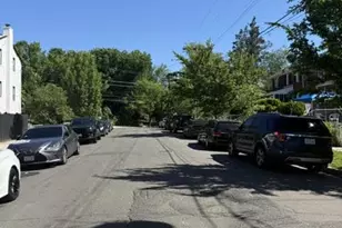 486 Burbank St SE, Washington, DC 20019 - Photo 4