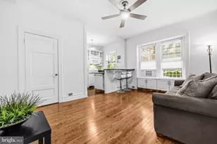1526 17th St NW, Washington, DC 20036 - Photo 2