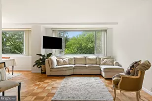 4200 Cathedral Ave NW, Washington, DC 20016 - Photo 8