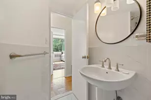 4200 Cathedral Ave NW, Washington, DC 20016 - Photo 26