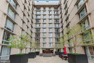 950 25th St NW, Washington, DC 20037 - Photo 22