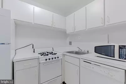 950 25th Street NW #327N, Washington, DC 20037 - Photo 6