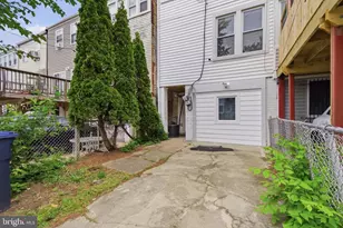 440 NW Delafield Pl NW, Washington, DC 20011 - Photo 32