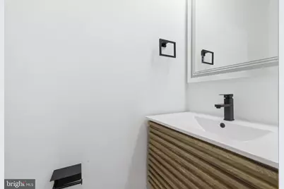 1140 Oates Street NE #101, Washington, DC 20002 - Photo 14