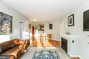 715 6th St NW, Washington, DC 20001 - Photo 2