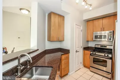 715 6th Street NW #402, Washington, DC 20001 - Photo 8