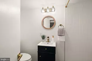313 Tennessee Ave NE, Washington, DC 20002 - Photo 38