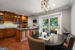 4407 Greenwich Pkwy NW, Washington, DC 20007 - Photo 10