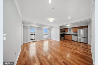 5414 1st Place NW #202, Washington, DC 20011 - Photo 2