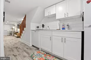18 Randolph Pl NW, Washington, DC 20001 - Photo 20