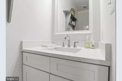 18 Randolph Place NW, Washington, DC 20001 - Photo 10