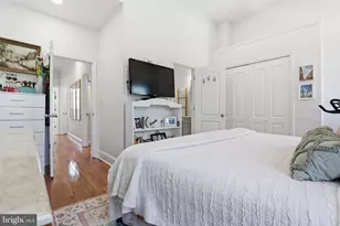 18 Randolph Pl NW, Washington, DC 20001 - Photo 12