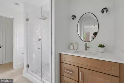 5201 38th Street NW, Washington, DC 20015 - Photo 70
