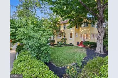 5201 38th Street NW, Washington, DC 20015 - Photo 6