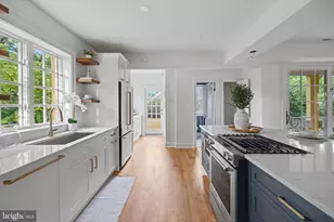 5201 38th St NW, Washington, DC 20015 - Photo 28