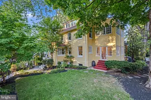5201 38th St NW, Washington, DC 20015 - Photo 8