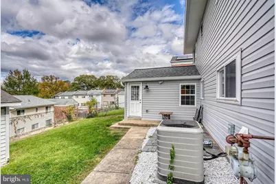 2425 Skyland Place SE, Washington, DC 20020 - Photo 36