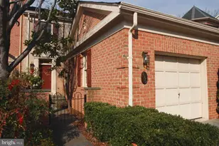 3922 Highwood Ct NW, Washington, DC 20007 - Photo 1