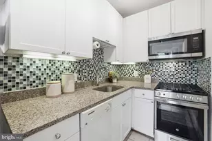 3446 Connecticut Ave NW, Washington, DC 20008 - Photo 8