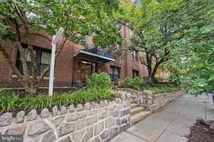 1812 Vernon St NW, Washington, DC 20009 - Photo 2