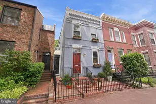 315 11th St SE, Washington, DC 20003 - Photo 2
