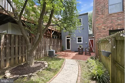315 11th Street SE, Washington, DC 20003 - Photo 26
