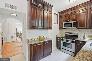 315 11th St SE, Washington, DC 20003 - Photo 14