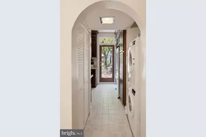 315 11th Street SE, Washington, DC 20003 - Photo 12