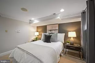 1832 Calvert St NW, Washington, DC 20009 - Photo 18