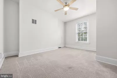 1905 New Hampshire Avenue NW, Washington, DC 20009 - Photo 24