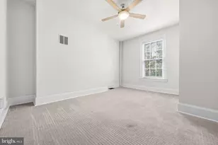 1905 New Hampshire Ave NW, Washington, DC 20009 - Photo 24
