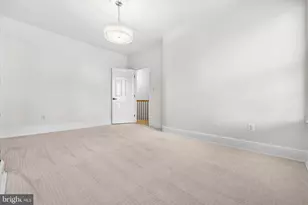 1905 New Hampshire Ave NW, Washington, DC 20009 - Photo 28