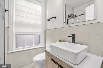 1905 New Hampshire Avenue NW, Washington, DC 20009 - Photo 12