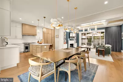 5537 Hawthorne Place NW, Washington, DC 20016 - Photo 30