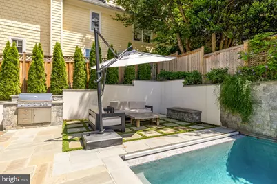 5537 Hawthorne Place NW, Washington, DC 20016 - Photo 44