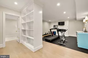5537 Hawthorne Pl NW, Washington, DC 20016 - Photo 96
