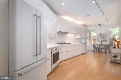 638 North Carolina Avenue SE, Washington, DC 20003 - Photo 12