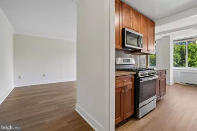 4000 Tunlaw Road NW #1003, Washington, DC 20007 - Photo 6