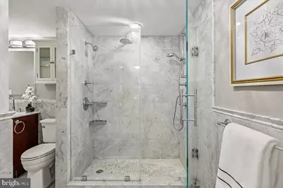 1735 New Hampshire Avenue NW #1, Washington, DC 20009 - Photo 6