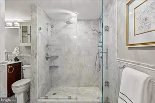 1735 New Hampshire Ave NW, Washington, DC 20009 - Photo 6
