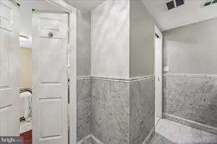 1735 New Hampshire Ave NW, Washington, DC 20009 - Photo 24