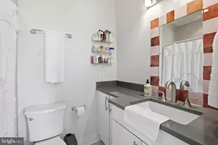 220 P St NW, Washington, DC 20001 - Photo 20