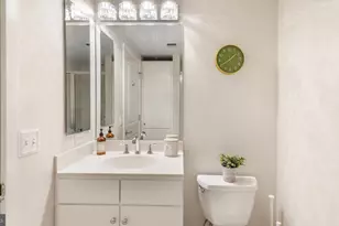 1117 10th St NW, Washington, DC 20001 - Photo 18