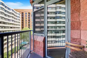 1117 10th St NW, Washington, DC 20001 - Photo 24