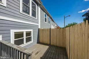 1124 4th St NE, Washington, DC 20002 - Photo 28