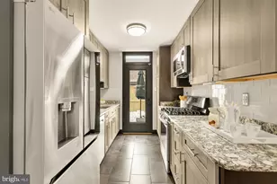 363 N St SW, Washington, DC 20024 - Photo 12